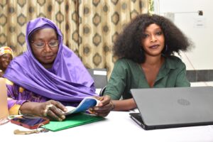 Lire la suite à propos de l’article Marie Ndiaye : ’Mon souhait est de mettre en échelle la calebasse de solidarité dans toutes les zones où ADT intervient’’